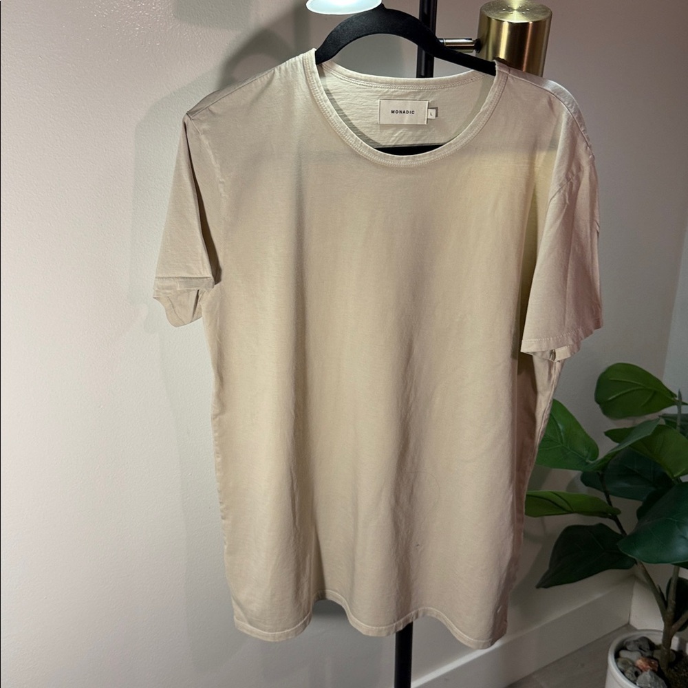 Monadic Basis‎ S/S Tee | Stone | men’s LG